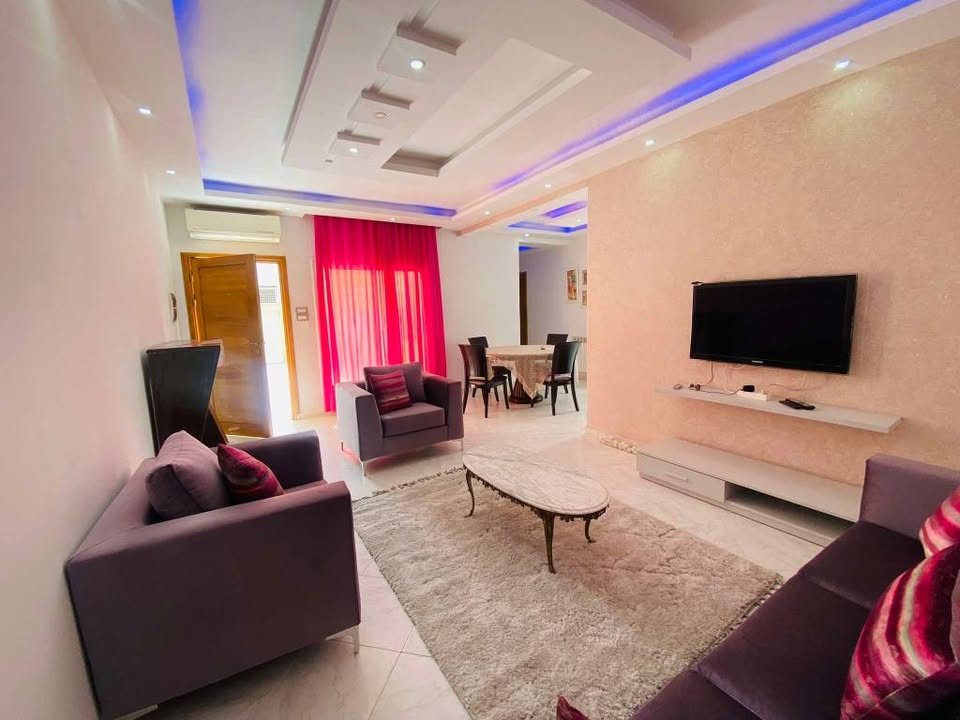 El Menzah&nbsp;El Menzah 9&nbsp;Location&nbsp;Appart. 2 pi�ces&nbsp;Bel villa s2 meubl� � menzah 9 ind�pendante