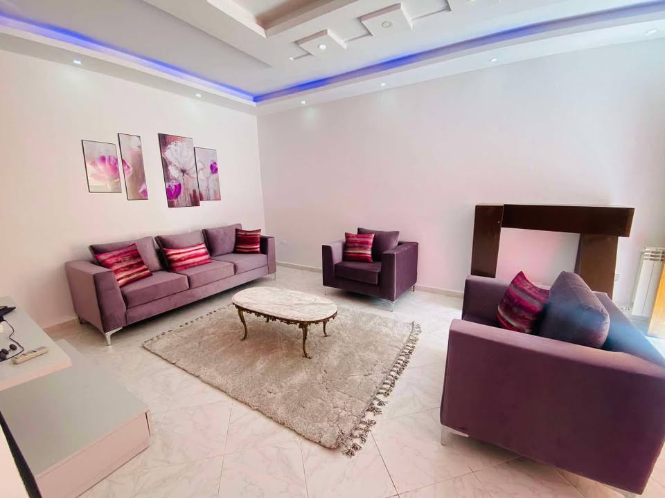 El Menzah&nbsp;El Menzah 9&nbsp;Location&nbsp;Appart. 2 pi�ces&nbsp;Bel villa s2 meubl� � menzah 9 ind�pendante