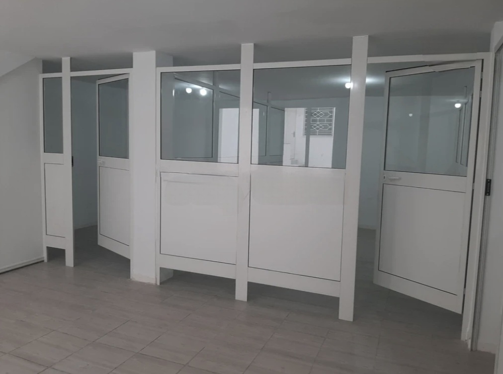 Cite El Khadra&nbsp;Zone urbaine nord&nbsp;Location&nbsp;Appart. 3 pi�ces&nbsp;Bureau a3 au centre urbain nord