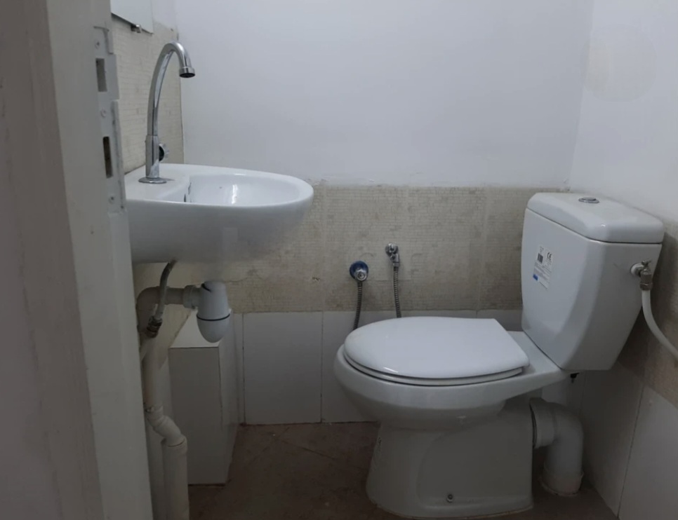 Cite El Khadra&nbsp;Zone urbaine nord&nbsp;Location&nbsp;Appart. 3 pi�ces&nbsp;Bureau a3 au centre urbain nord