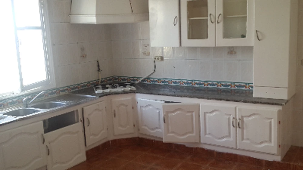 Raoued&nbsp;Cite El Ghazala 1&nbsp;Location&nbsp;Appart. 2 pi�ces&nbsp;Pour jeune couples ou filles fonctionnaires