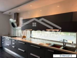 Ariana Ville&nbsp;El Menzah 6&nbsp;Vente&nbsp;Maisons&nbsp;A  une villa  el menzah 6 ref209a