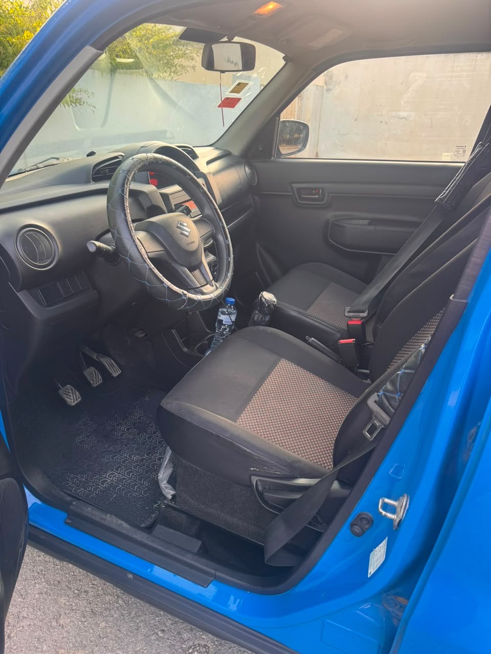 Ariana Ville&nbsp;Cite El Intissar 2&nbsp;Suzuki&nbsp;Autre Mod�le&nbsp;Occasion en or