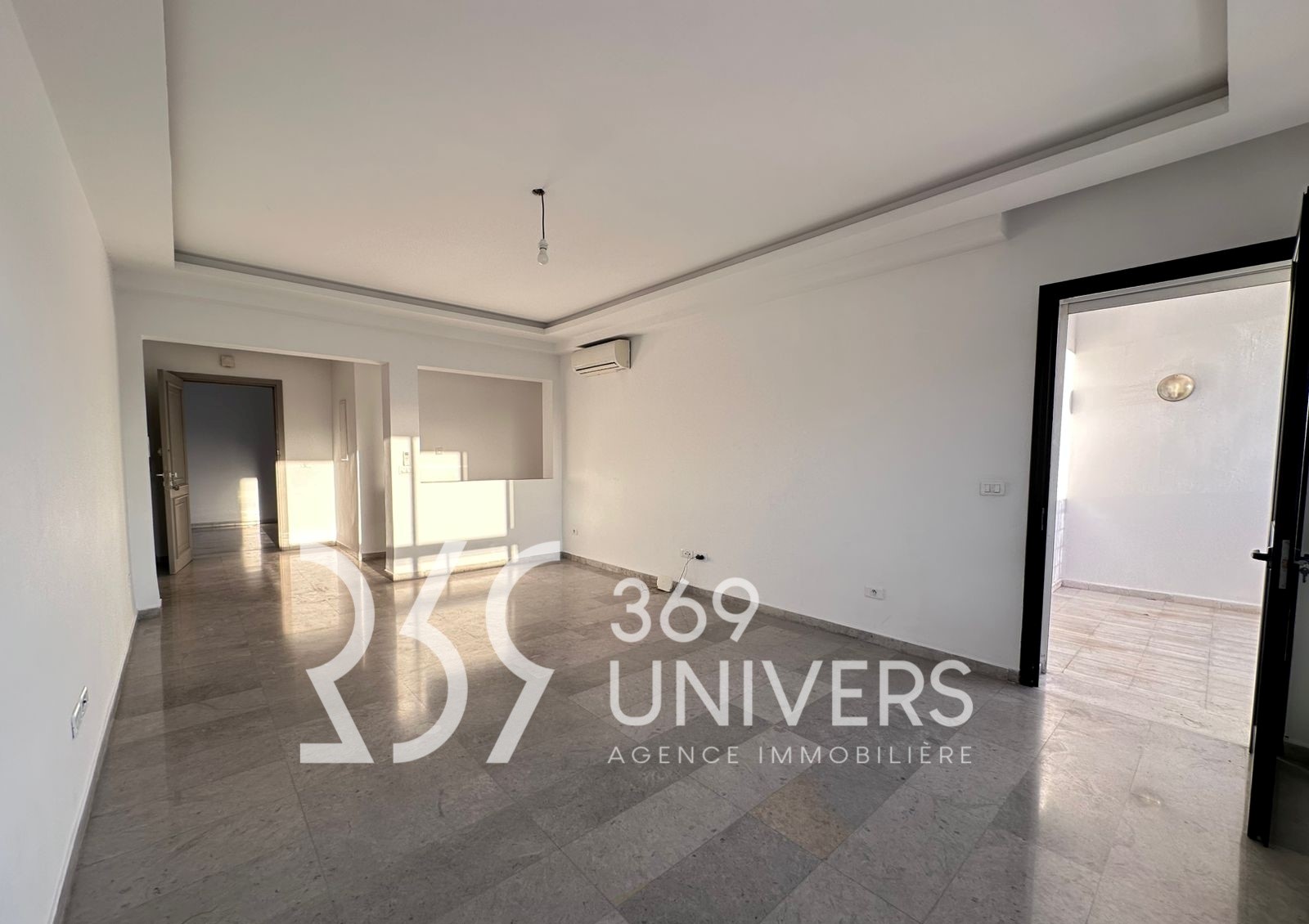 La Marsa&nbsp;Cite El Hana&nbsp;Location&nbsp;Appart. 2 pi�ces&nbsp;Appart avec balcon � la marsa ref ra003