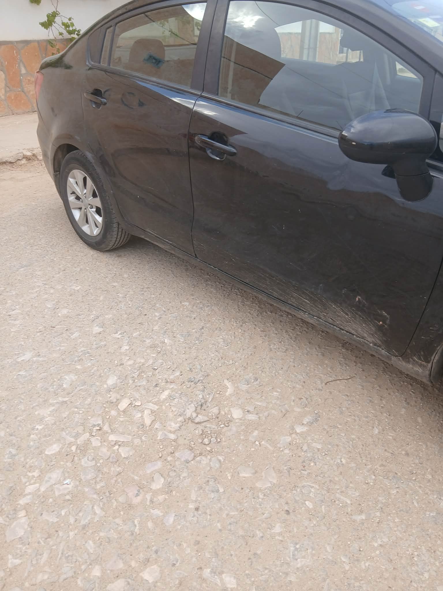 Gabes Sud&nbsp;Cite El Amel 4&nbsp;Kia&nbsp;Rio&nbsp;Bon affaire
