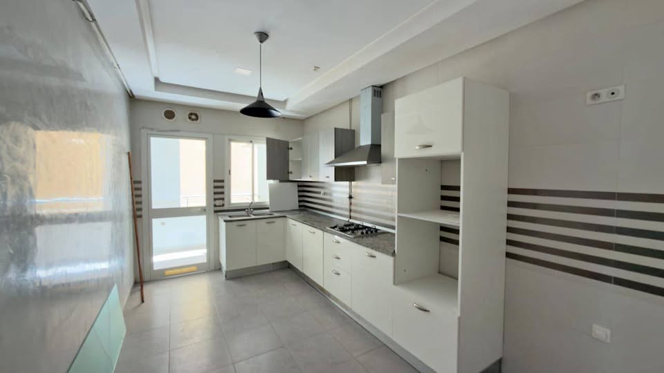 El Menzah&nbsp;El Menzah 9&nbsp;Vente&nbsp;Appart. 4 pi�ces&nbsp;Magnifique appartement s4 � menzah 9 c