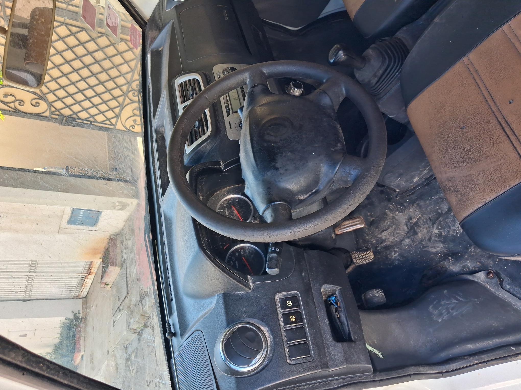 La Soukra&nbsp;Dar Fadhal&nbsp;Autre Marque&nbsp;Autre Mod�le&nbsp;Tr�s bonne occasion