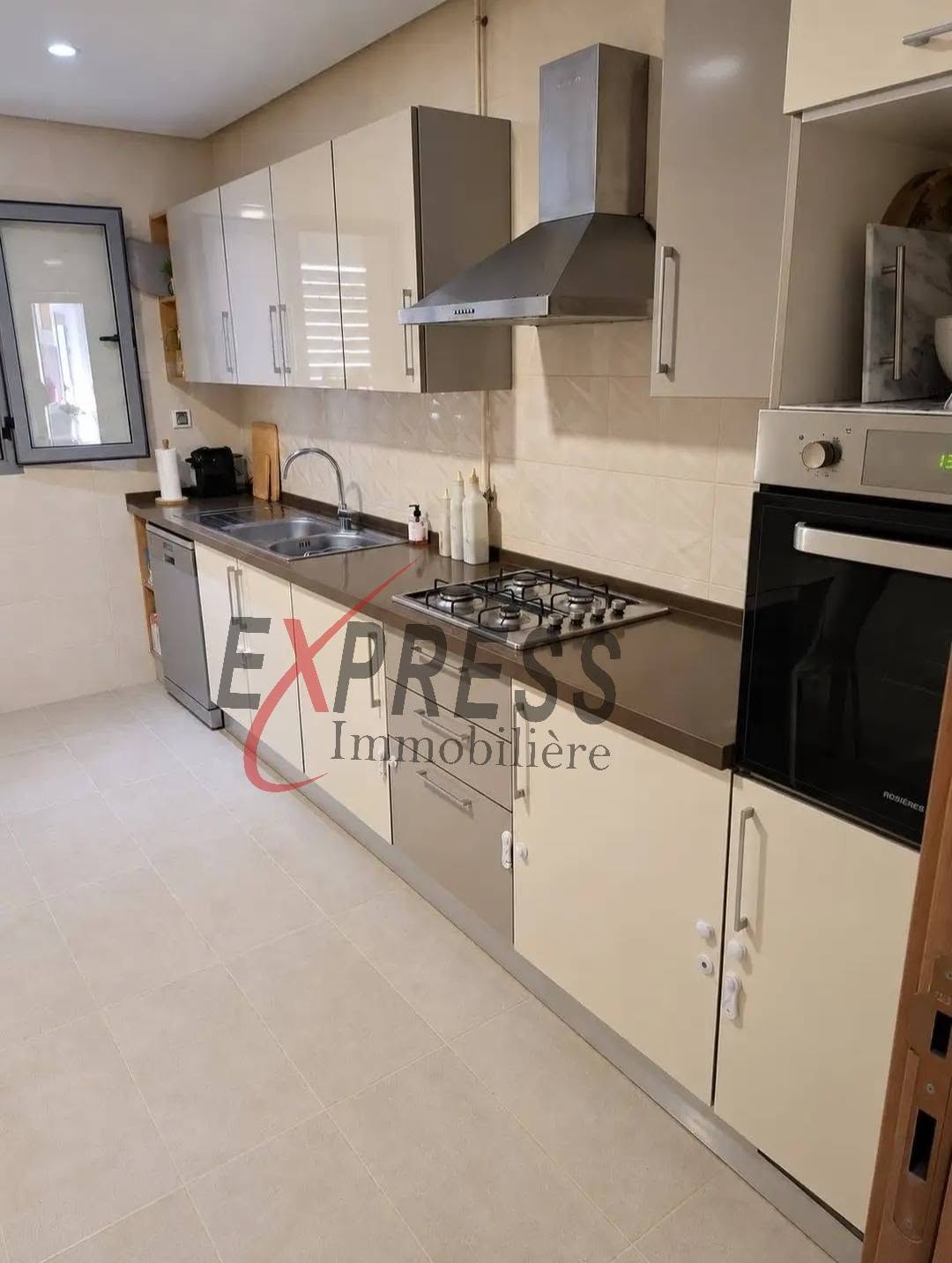 La Soukra&nbsp;La Soukra&nbsp;Location&nbsp;Appart. 3 pi�ces&nbsp;Un appartement haut standing s2