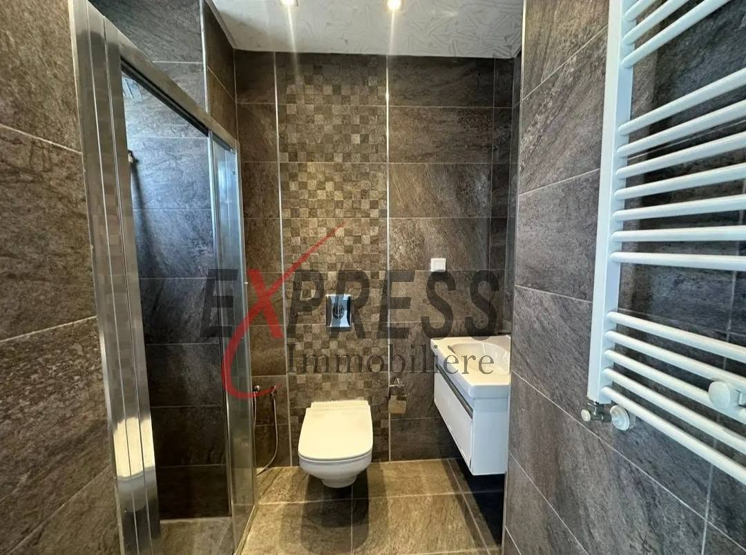 Ariana Ville&nbsp;Cite Ennasr 2&nbsp;Location&nbsp;Appart. 2 pi�ces&nbsp;Appartement s1 haut standing � ennaser 2