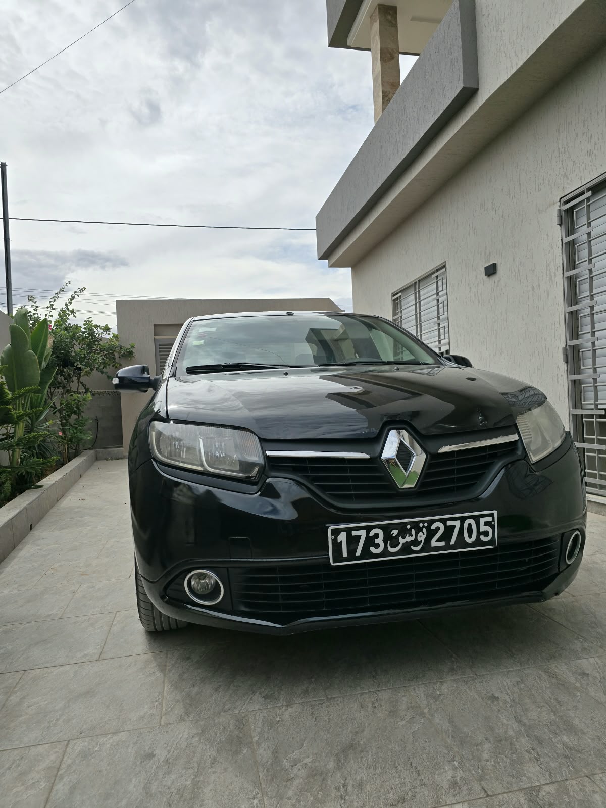 Sakiet Ezzit&nbsp;Sakiet Ezzit&nbsp;Renault&nbsp;Symbol&nbsp;Renault symbol 2
