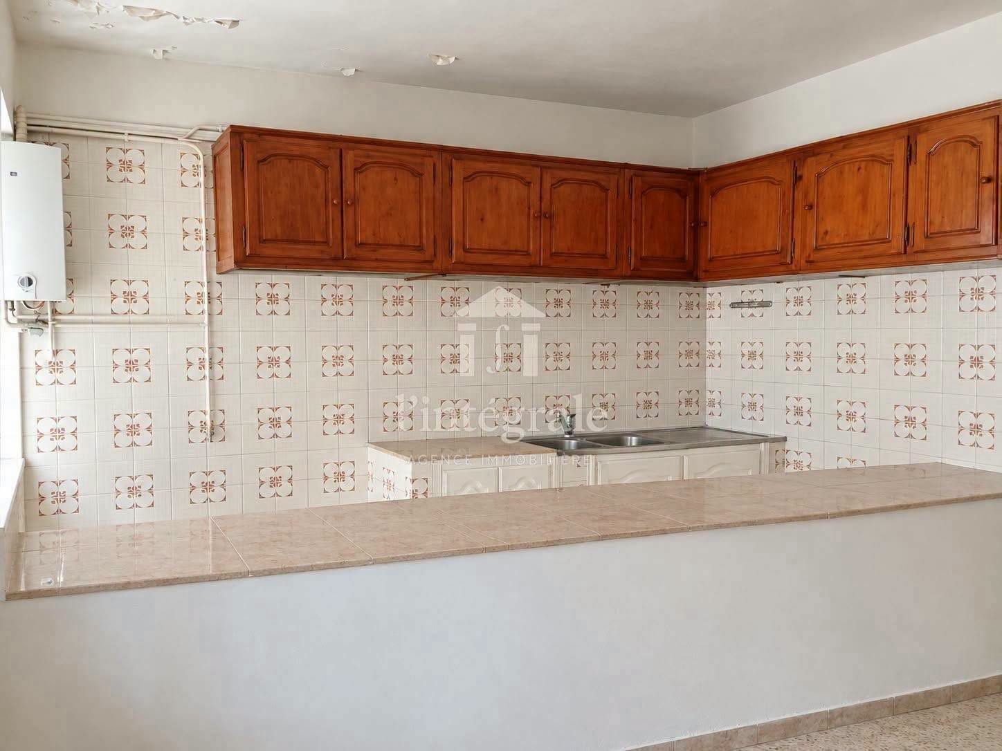 El Menzah&nbsp;El Manar 2&nbsp;Location&nbsp;Maisons&nbsp;Triplex s7 � usage habitation ou bureautique