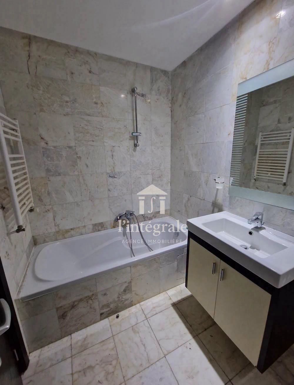El Menzah&nbsp;El Menzah 9&nbsp;Location&nbsp;Appart. 4 pi�ces&nbsp;Coquet appartement s3 avec terrasse