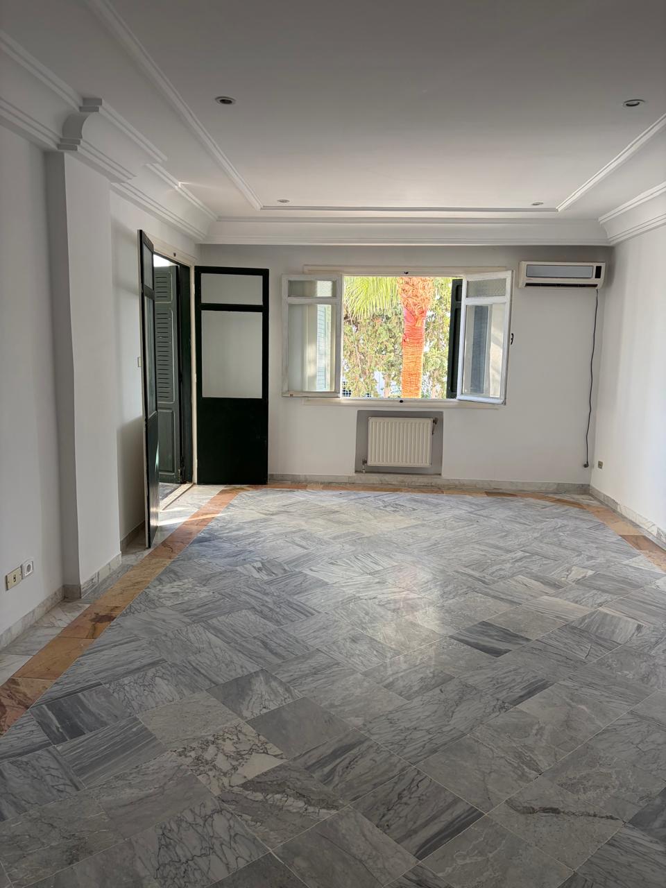 Ariana Ville&nbsp;El Menzah 8&nbsp;Location&nbsp;Appart. 4 pi�ces&nbsp;Appartement  el menzah 8