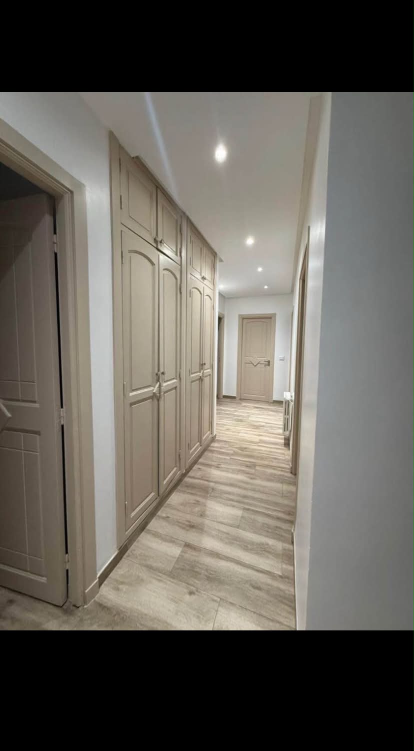 Ain Zaghouan&nbsp;Ain Zaghouan&nbsp;Vente&nbsp;Appart. 4 pi�ces&nbsp;S plus 4 renov� avec suite